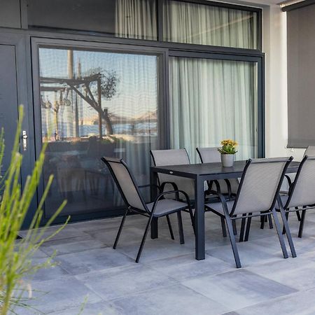 شقة Enalia Luxury Living نيكيتي المظهر الخارجي الصورة
