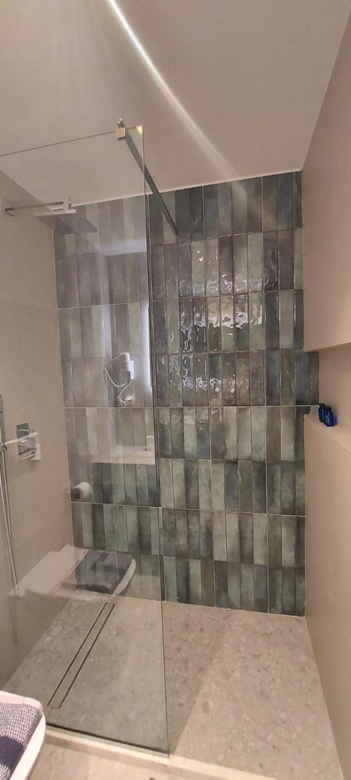 شقة Enalia Luxury Living نيكيتي المظهر الخارجي الصورة