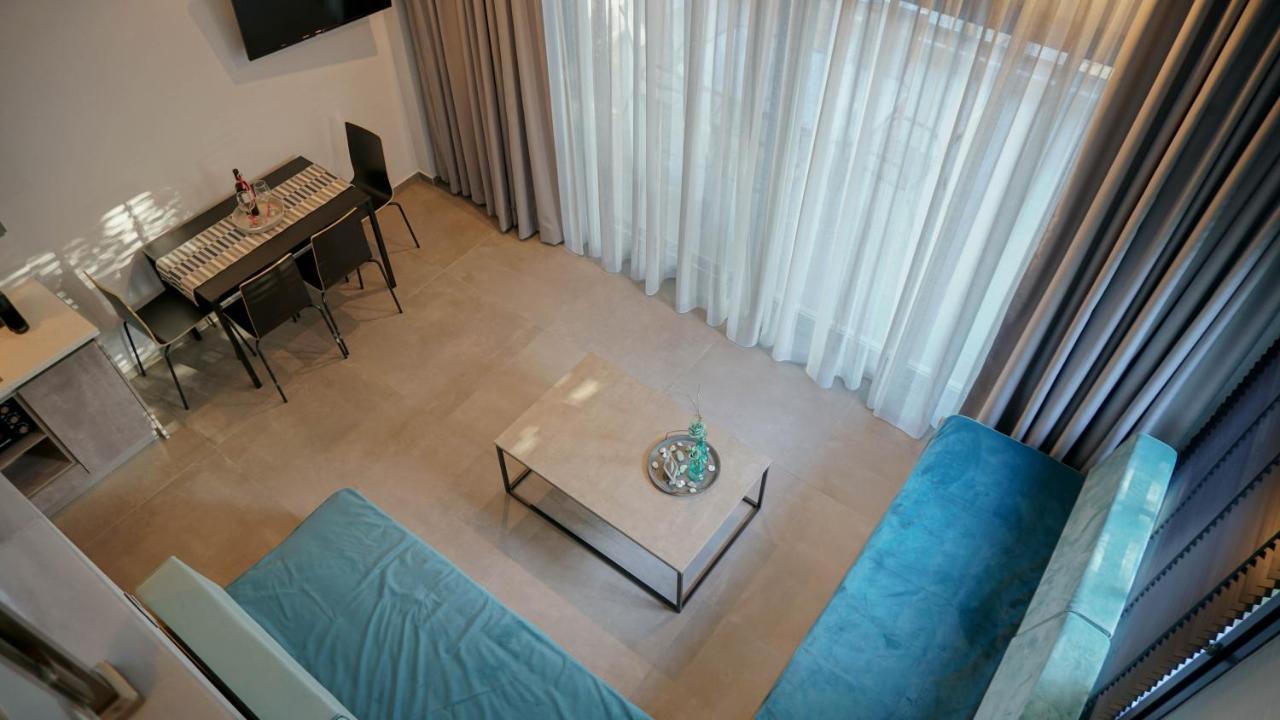 شقة Enalia Luxury Living نيكيتي المظهر الخارجي الصورة