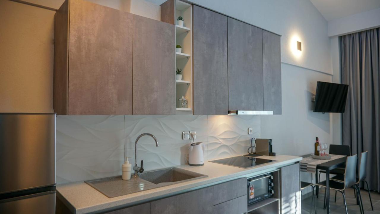 شقة Enalia Luxury Living نيكيتي المظهر الخارجي الصورة