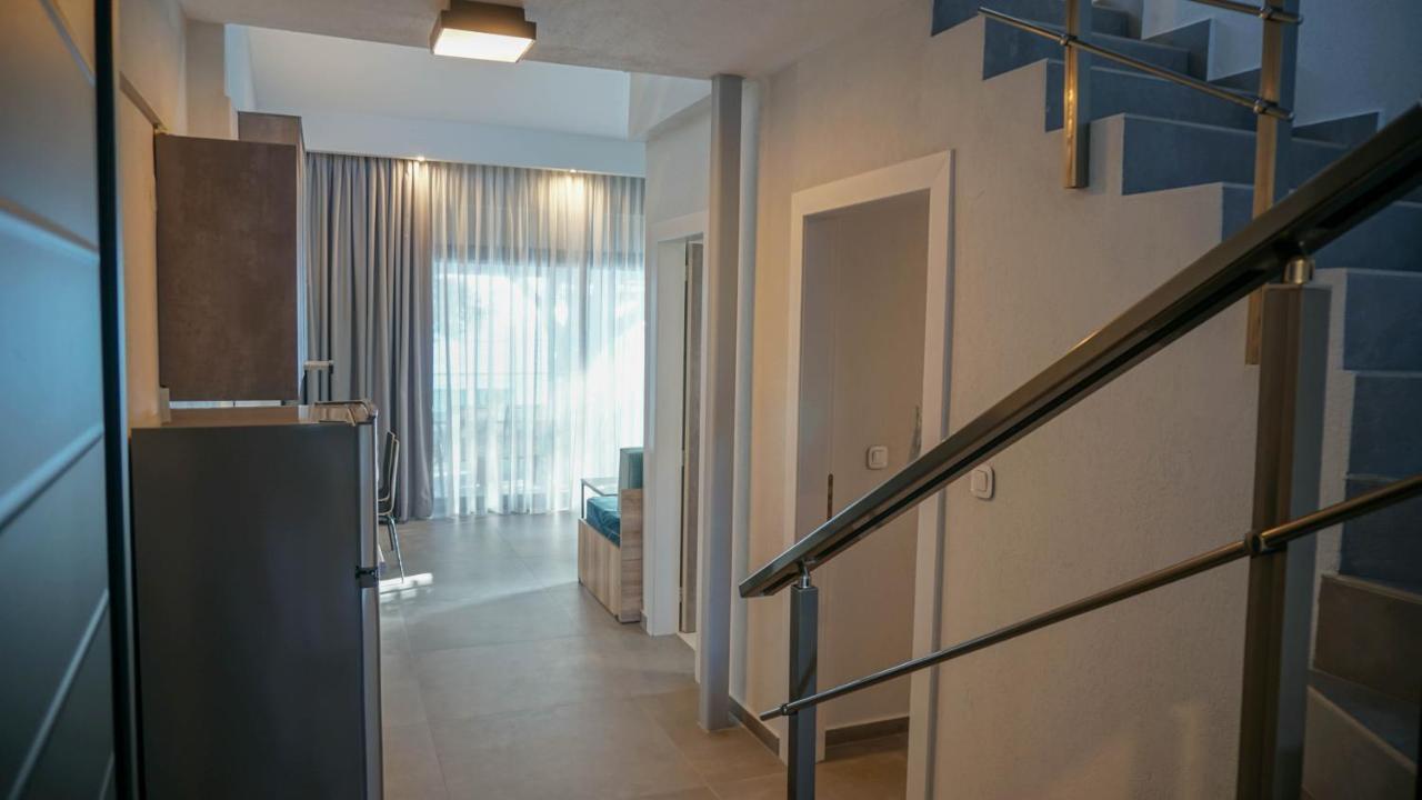 شقة Enalia Luxury Living نيكيتي المظهر الخارجي الصورة